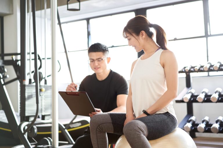 Is A Personal Trainer Worth It? 7 Benefits Of A Personal Trainer Lake